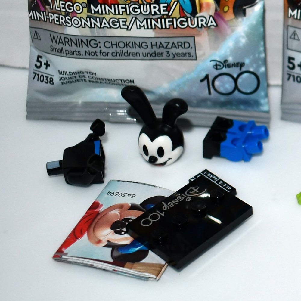 LEGO Minifigures Disney 100 #71038 5 Bags - OPENED - Picture 2 of 6
